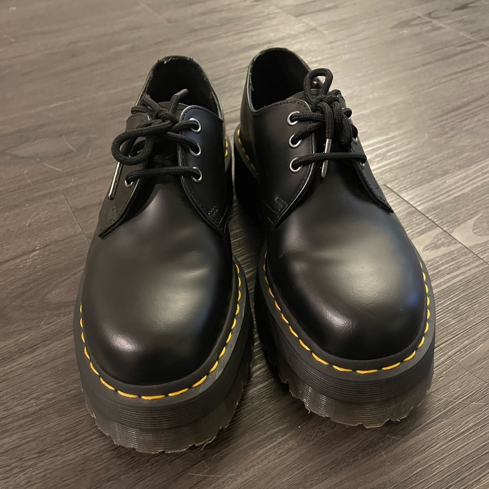 Dr. Martens Quad Platform Loafers in an EXCELLENT condition. Women US 9. - Picture 2 of 4